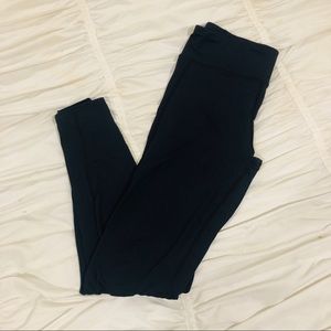 Under Armour long black leggings